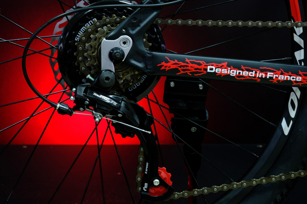 Lorak Shark 24 Black Матовый Чёрный/Красный