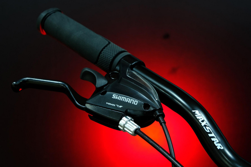 MAXSTAR 26" JUNIOR Матовый Чёрный/Красный