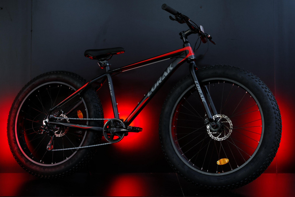 LORAK FAT Safe 26 Матовый Чёрный/Красный рама 19 (на рост 171-182)